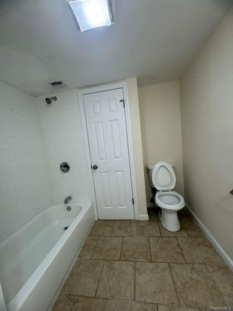 Single Family Orchid  Suffolk County, NY 11951, MLS-925028-8