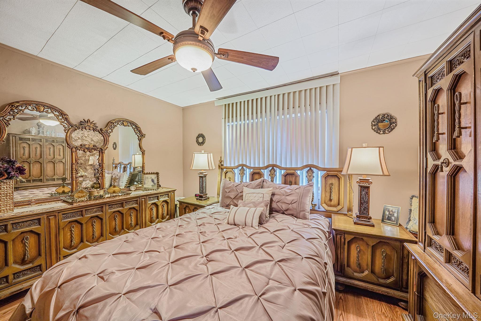 Single Family Avenue S  Brooklyn, NY 11234, MLS-925030-12