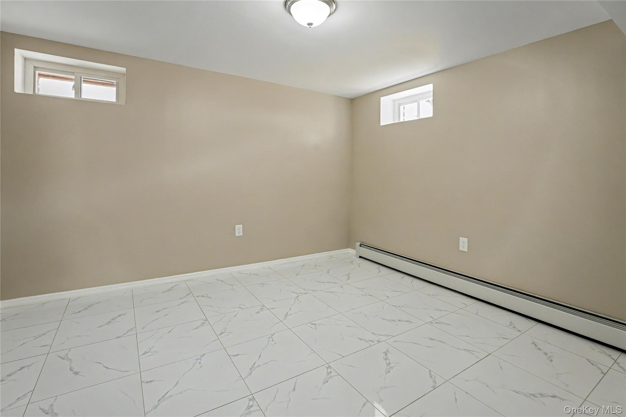 Single Family 194th  Queens, NY 11412, MLS-925035-15