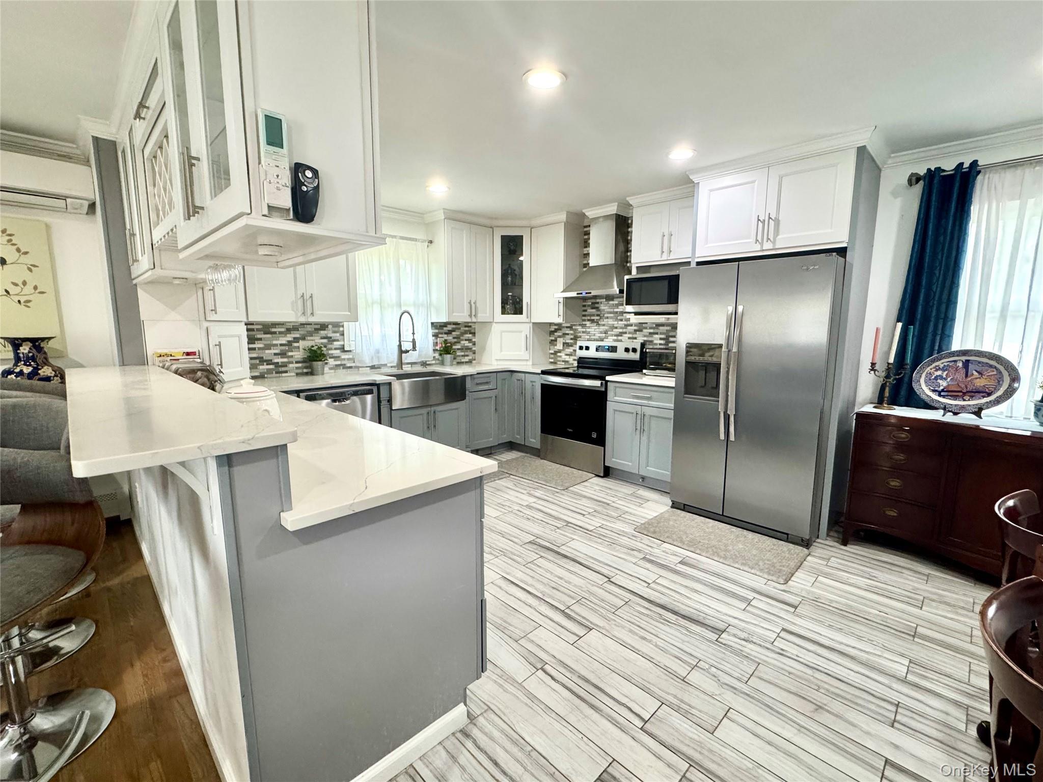 Single Family Sands  Suffolk County, NY 11719, MLS-925045-22