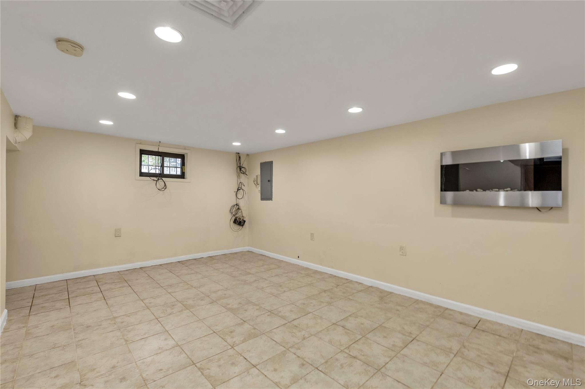 Single Family 268th  Queens, NY 11040, MLS-925060-18