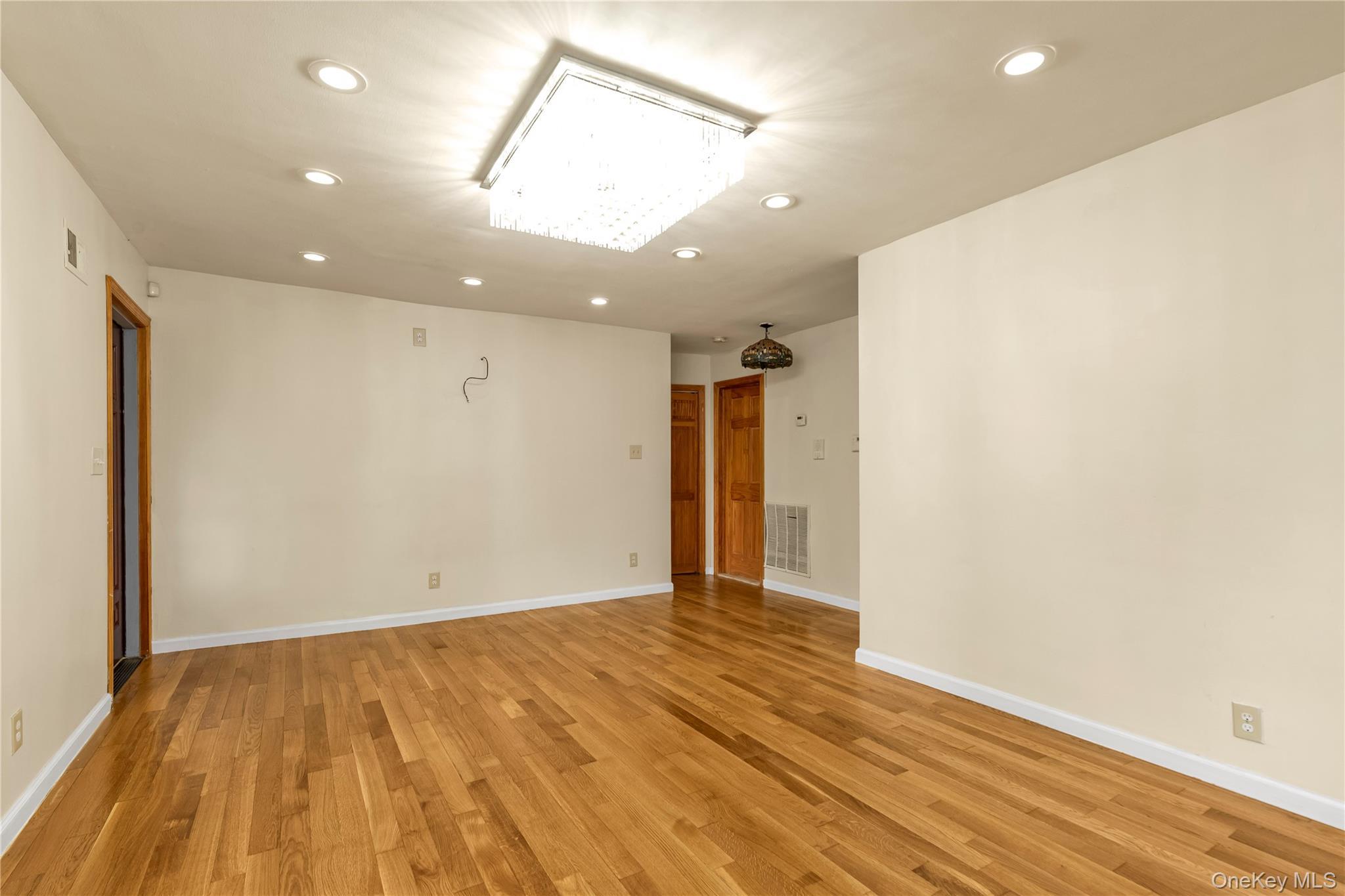 Single Family 268th  Queens, NY 11040, MLS-925060-3