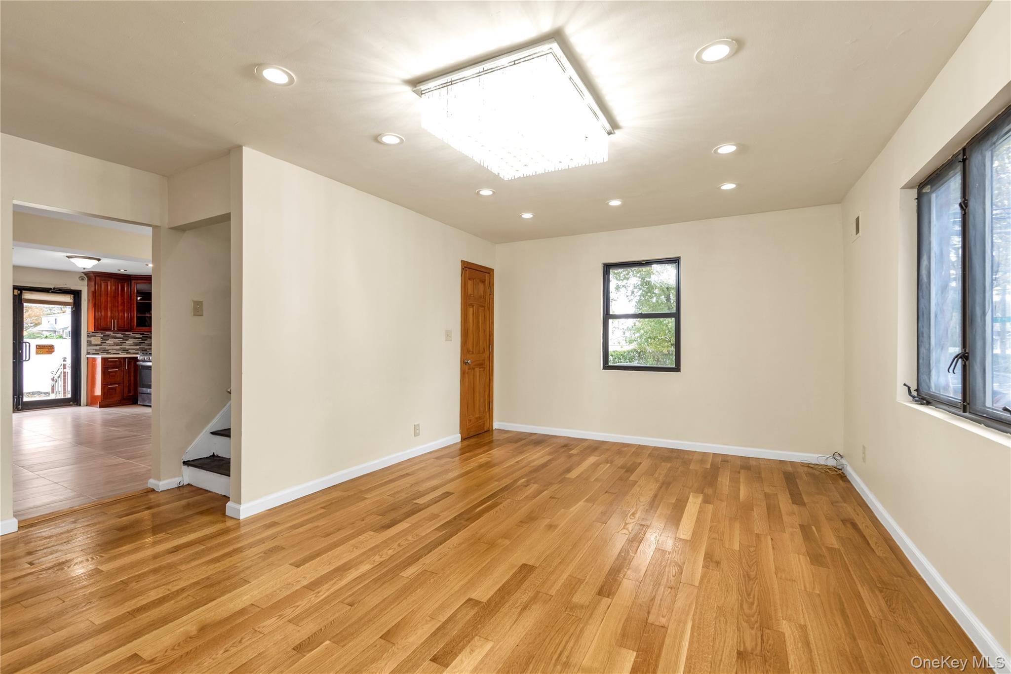 Single Family 268th  Queens, NY 11040, MLS-925060-4