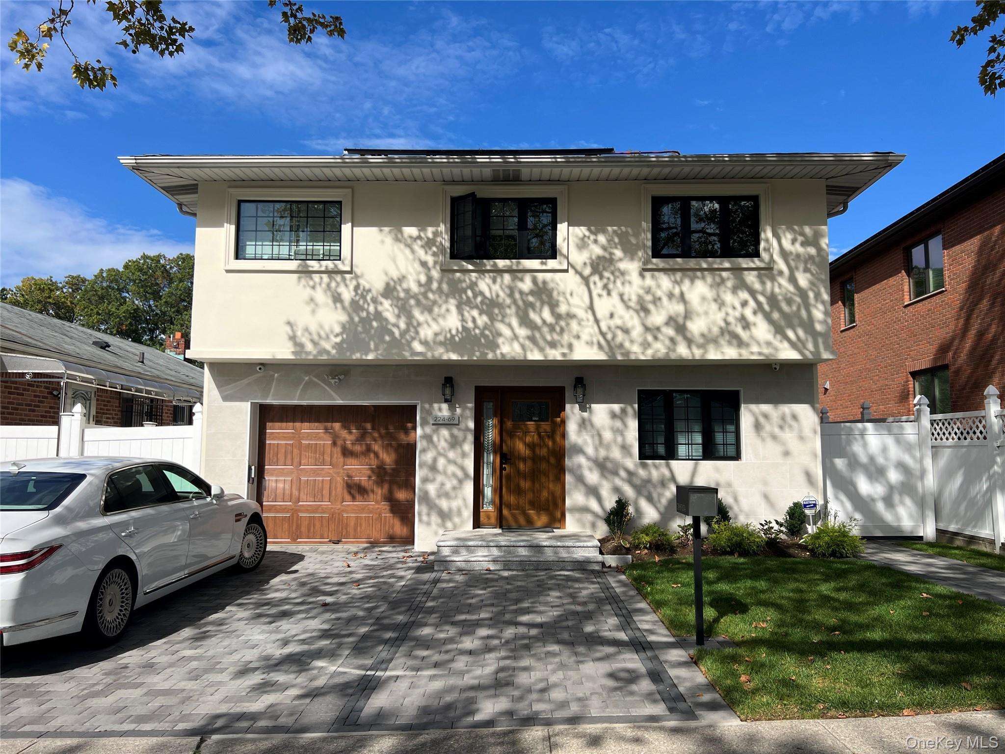 Single Family 76th Queens, NY 11364, MLS-925068-10