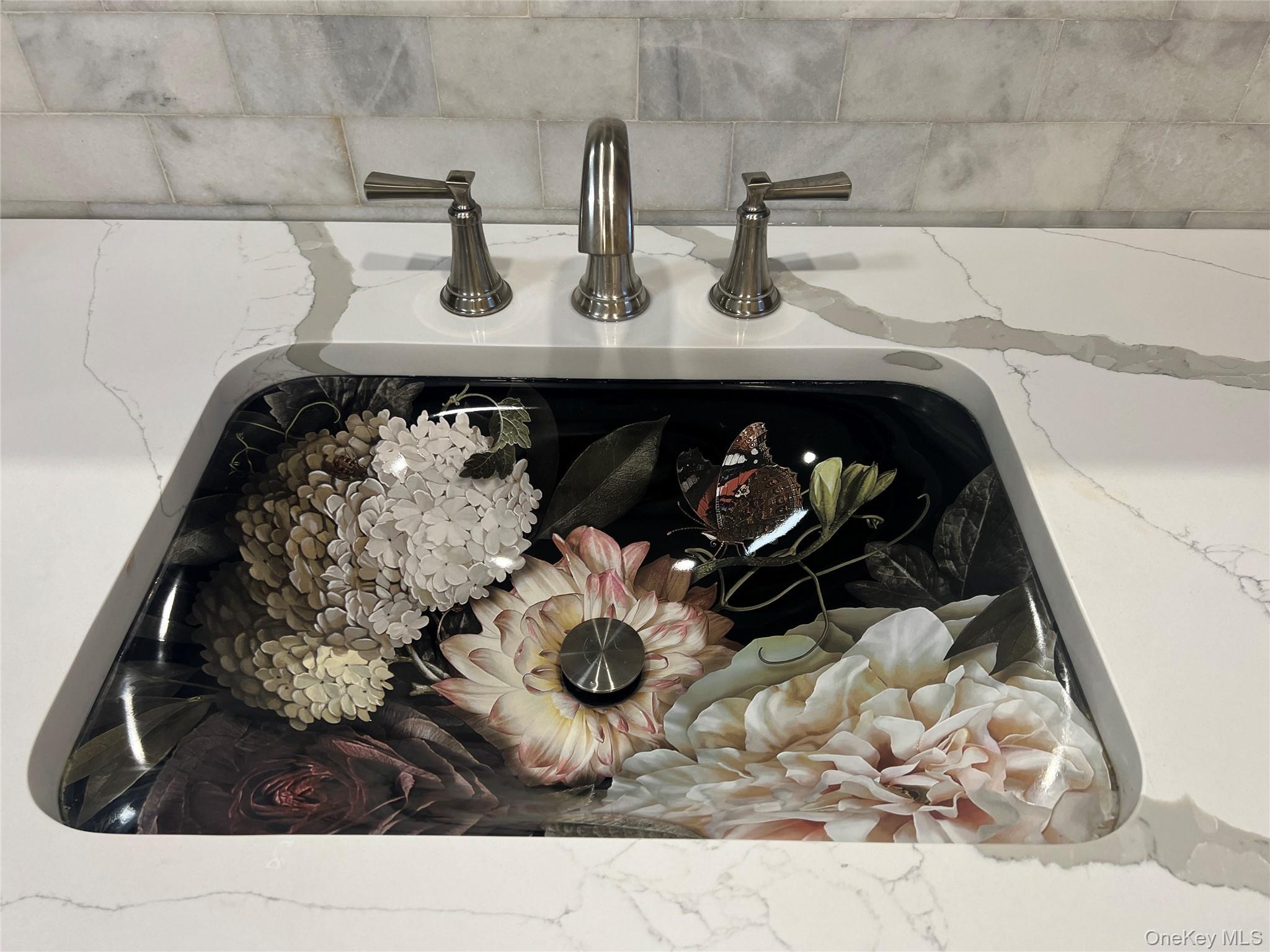 Single Family 76th Queens, NY 11364, MLS-925068-17