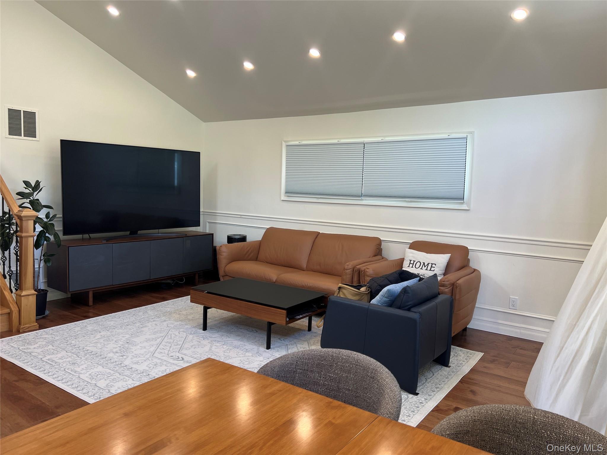 Single Family 76th Queens, NY 11364, MLS-925068-5