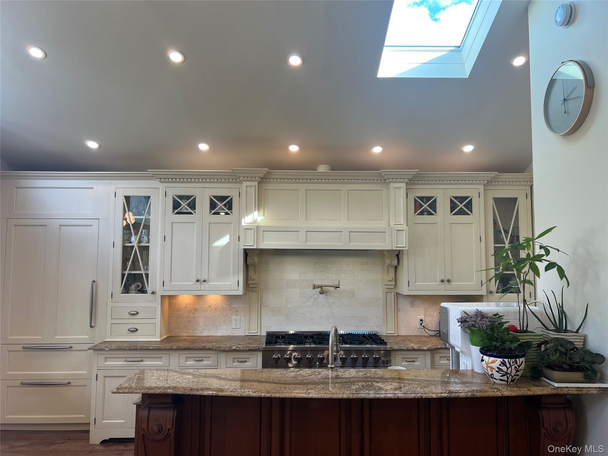 Single Family 76th Queens, NY 11364, MLS-925068-6