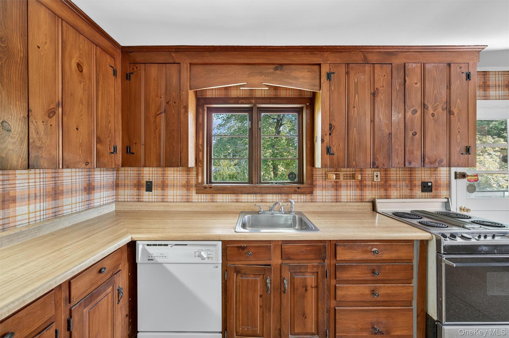 Single Family Mid Oaks  Orange County, NY 10950, MLS-925097-22