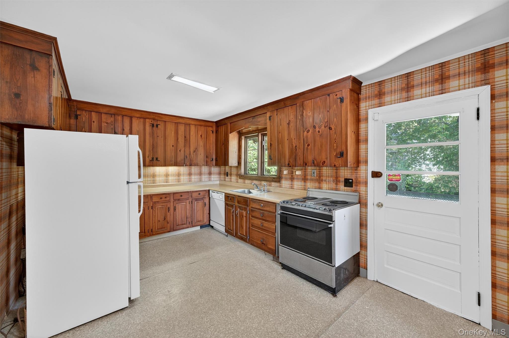 Single Family Mid Oaks  Orange County, NY 10950, MLS-925097-8