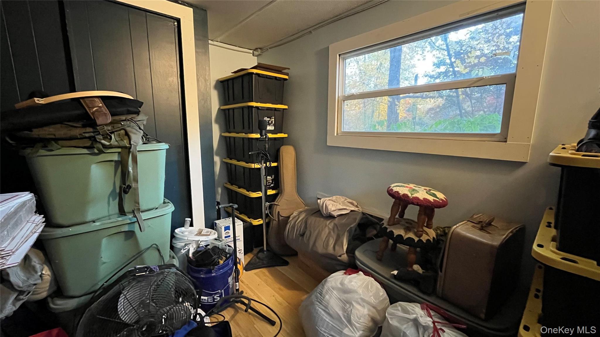 Single Family Swartekill  Ulster County, NY 12528, MLS-925099-16