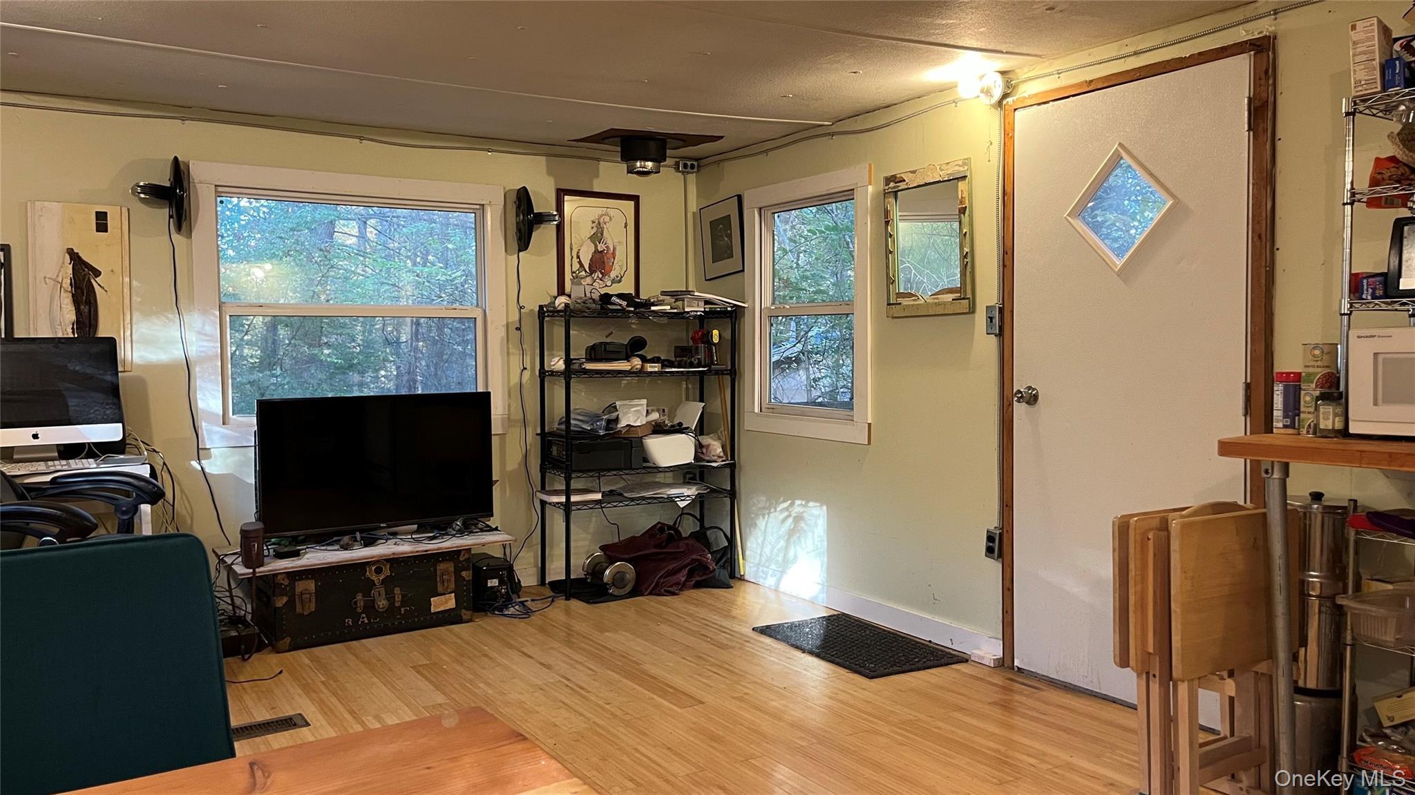 Single Family Swartekill  Ulster County, NY 12528, MLS-925099-8