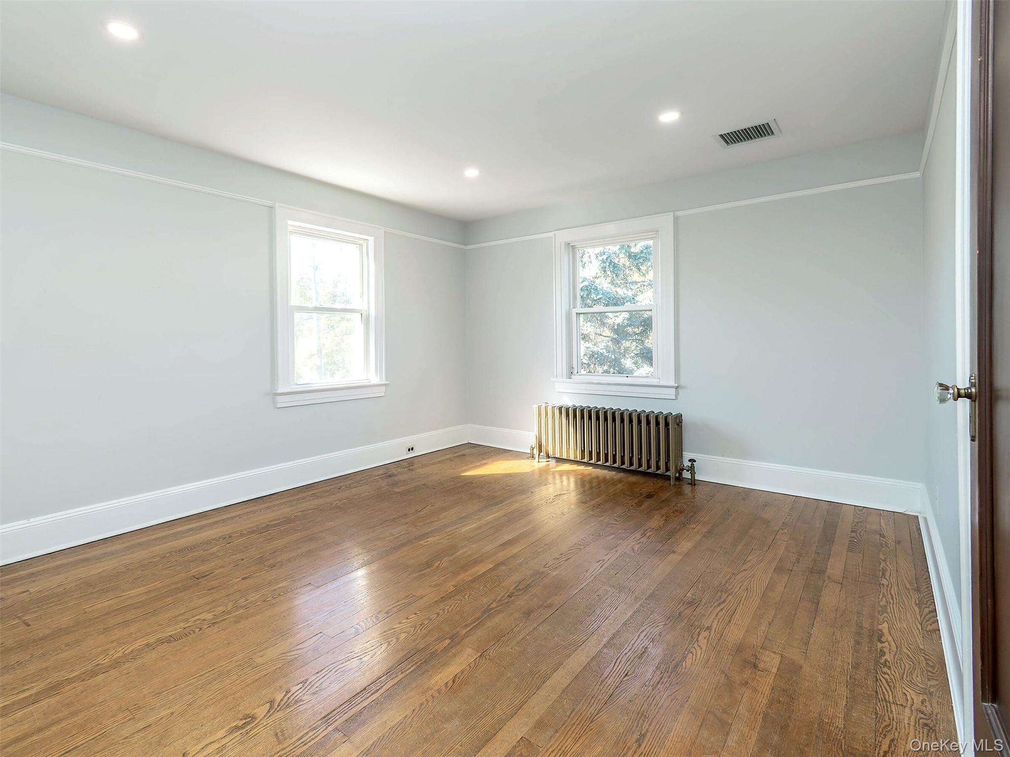 Single Family Avenue A Nassau County, NY 11050, MLS-925102-17