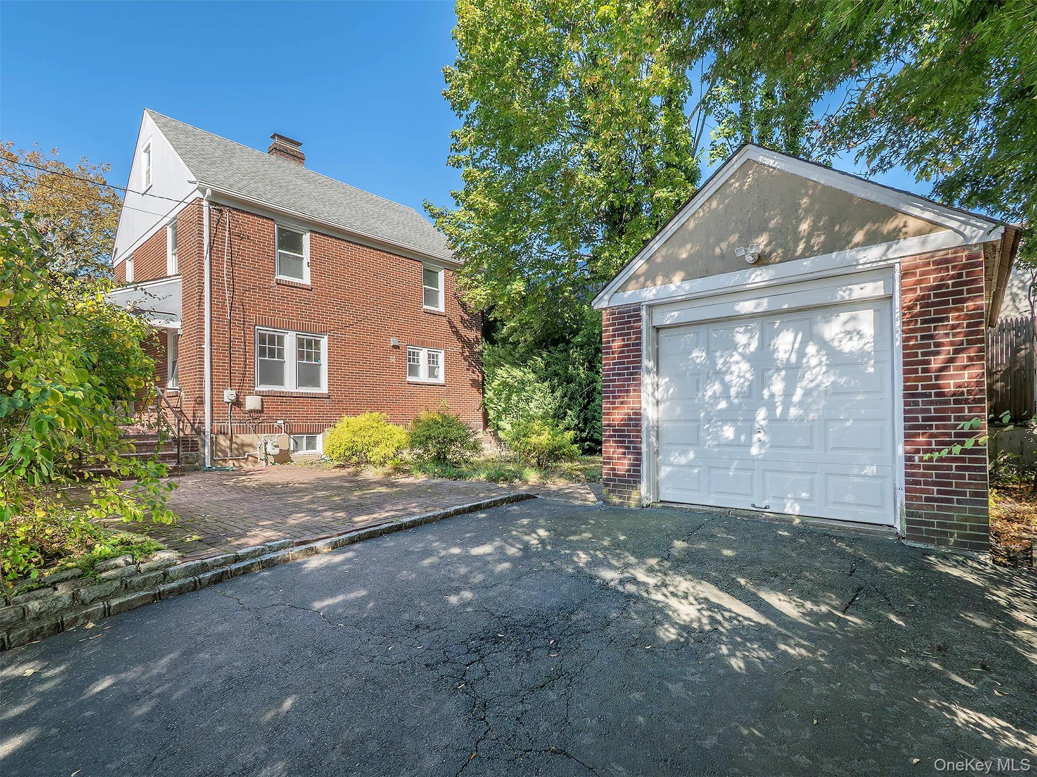 Single Family Avenue A Nassau County, NY 11050, MLS-925102-19