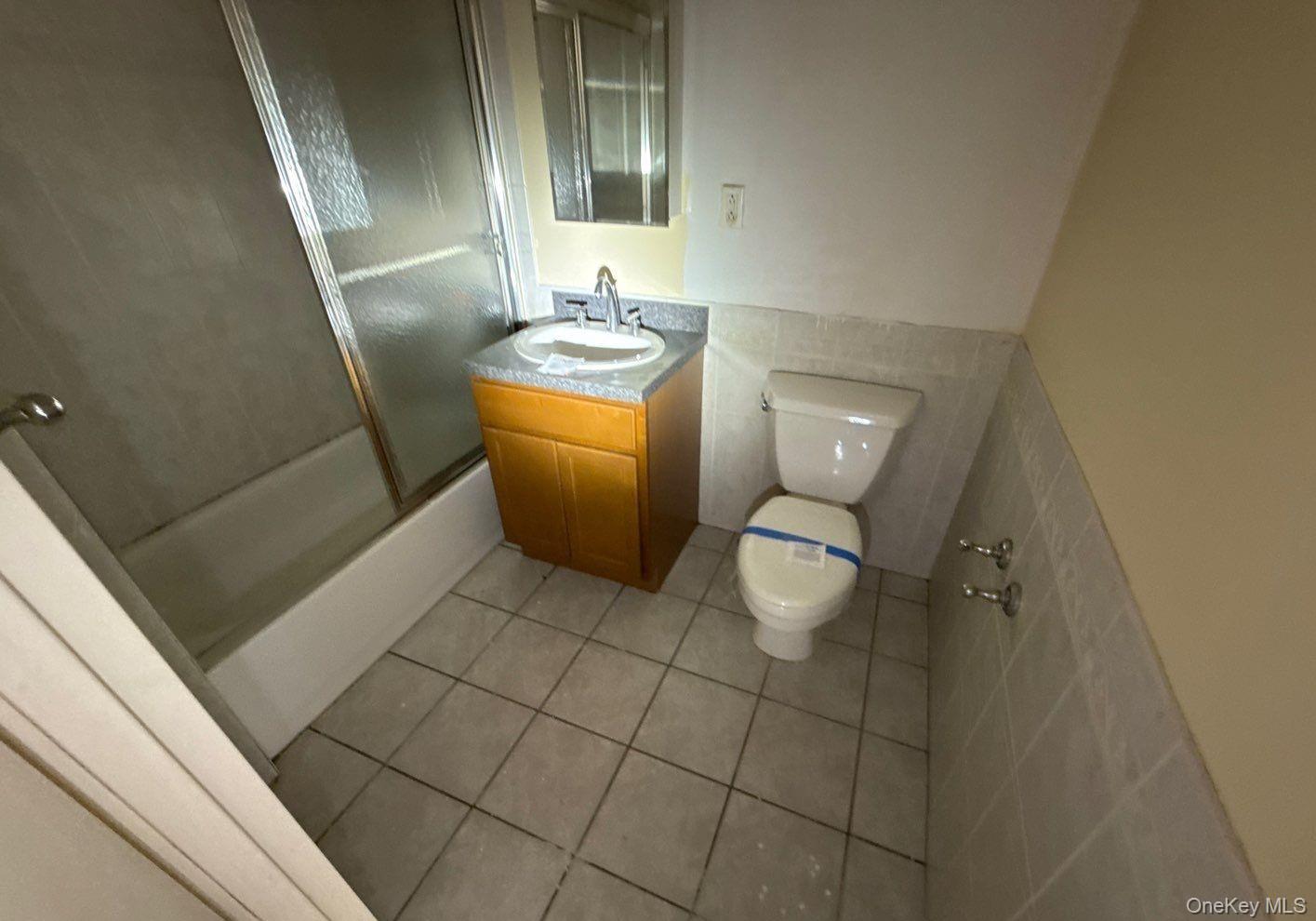 Condo Beach 80th  Queens, NY 11693, MLS-925118-10