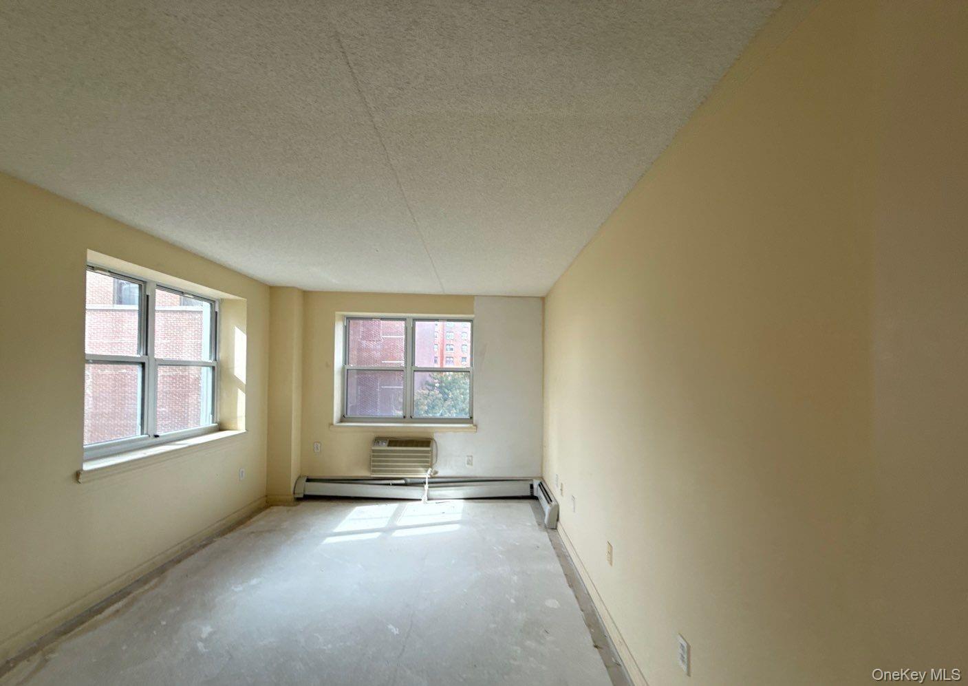 Condo Beach 80th  Queens, NY 11693, MLS-925118-8