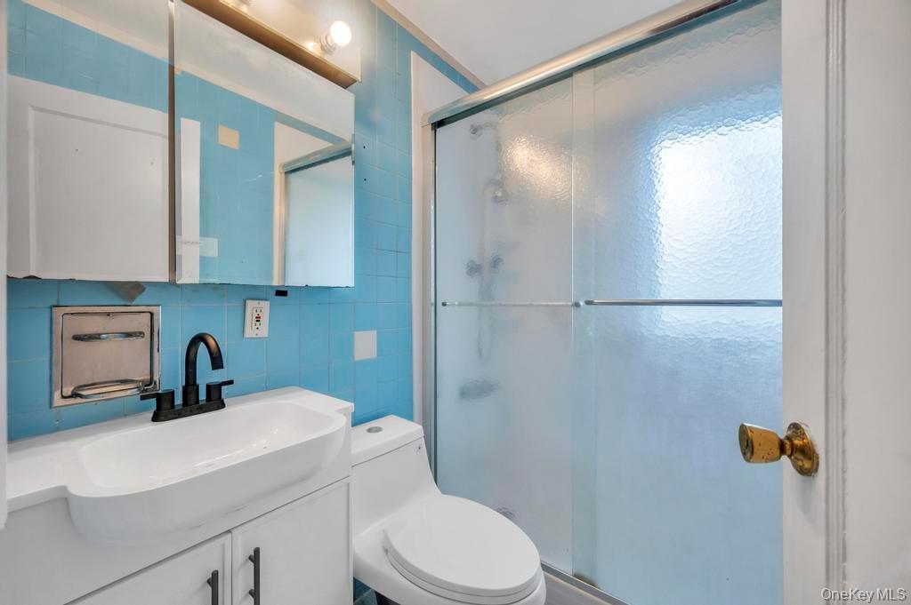 Single Family Stevenson Nassau County, NY 11557, MLS-925125-15