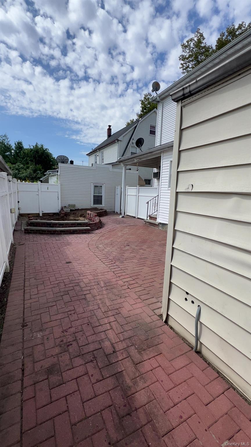 Single Family 238th  Queens, NY 11426, MLS-925131-2