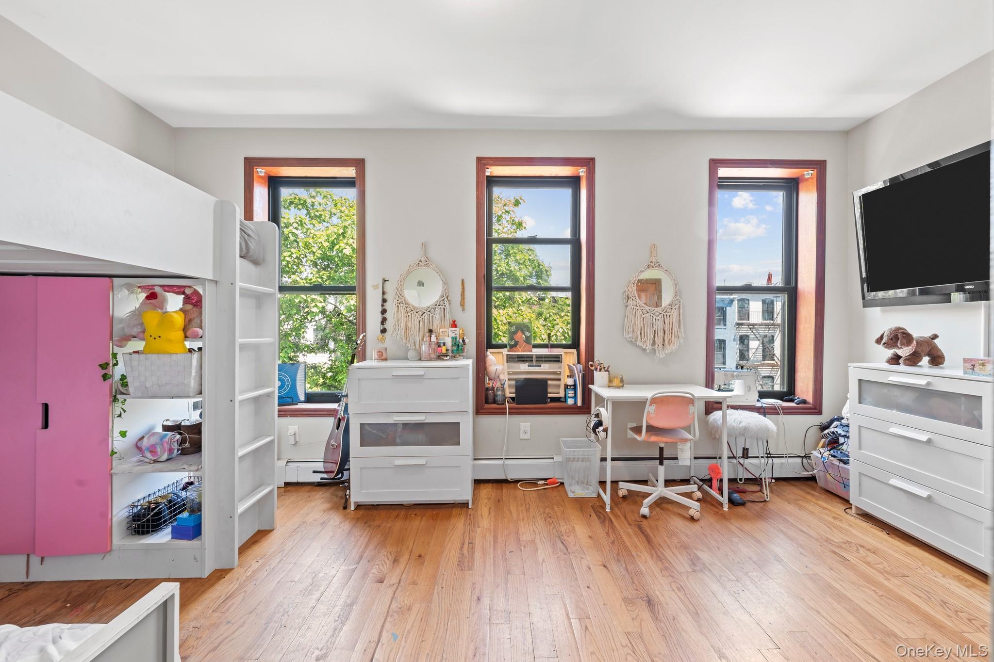 Single Family Lexington Brooklyn, NY 11221, MLS-925132-21