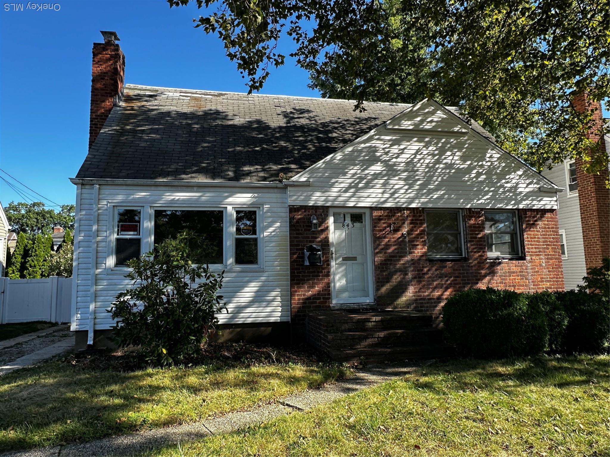 Single Family Jerusalem  Nassau County, NY 11566, MLS-925140-2