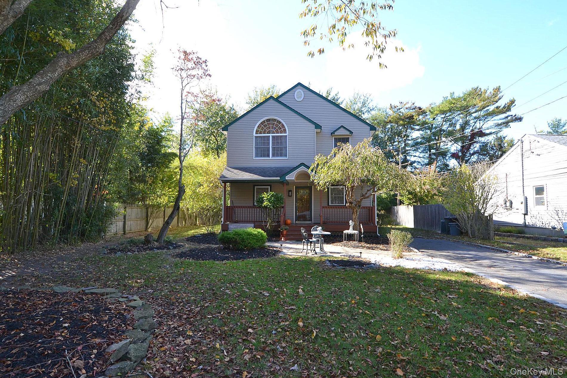 Single Family Grove  Suffolk County, NY 11772, MLS-925182-5