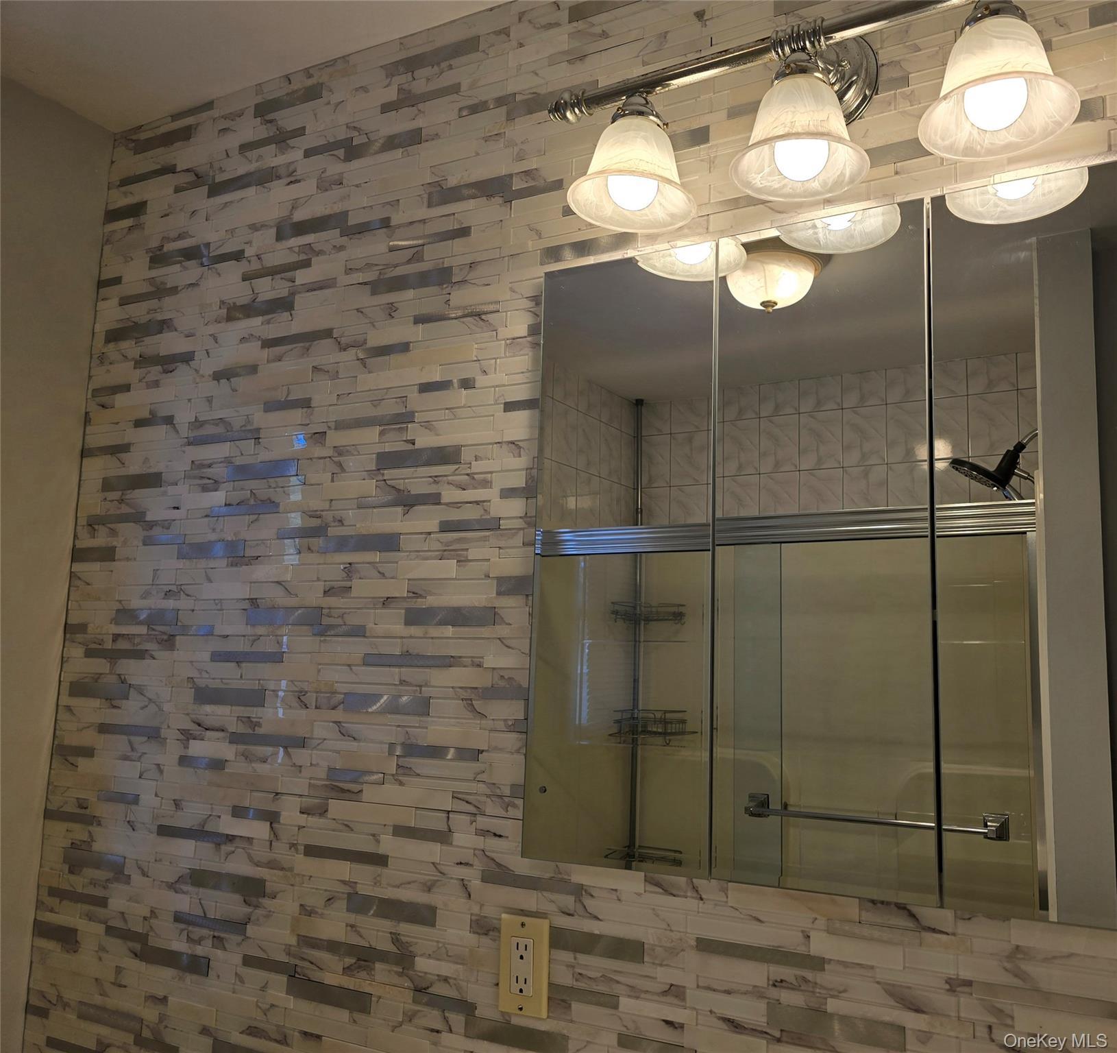 Single Family Saint George  Suffolk County, NY 11967, MLS-925217-29