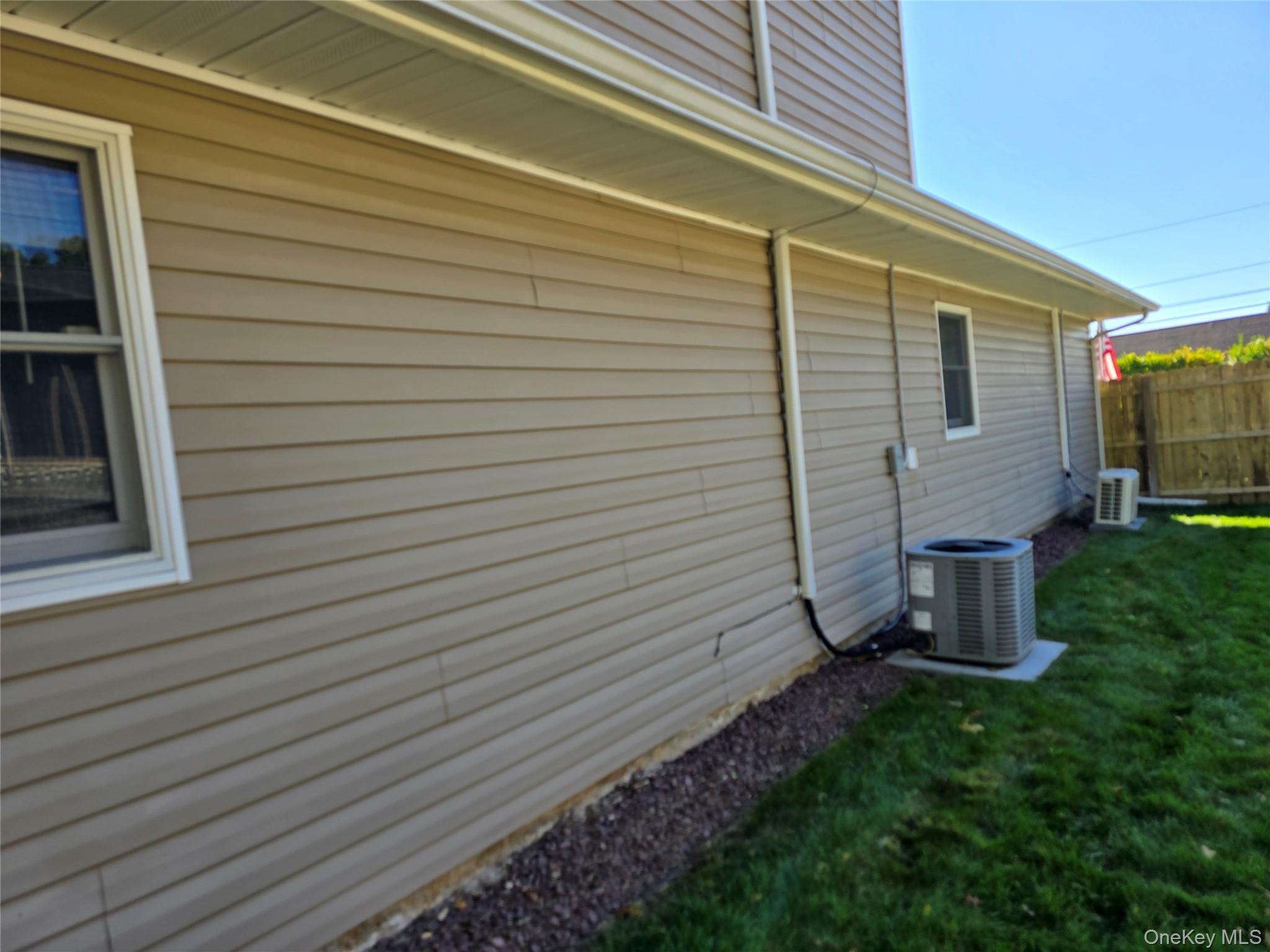 Single Family Saint George  Suffolk County, NY 11967, MLS-925217-38