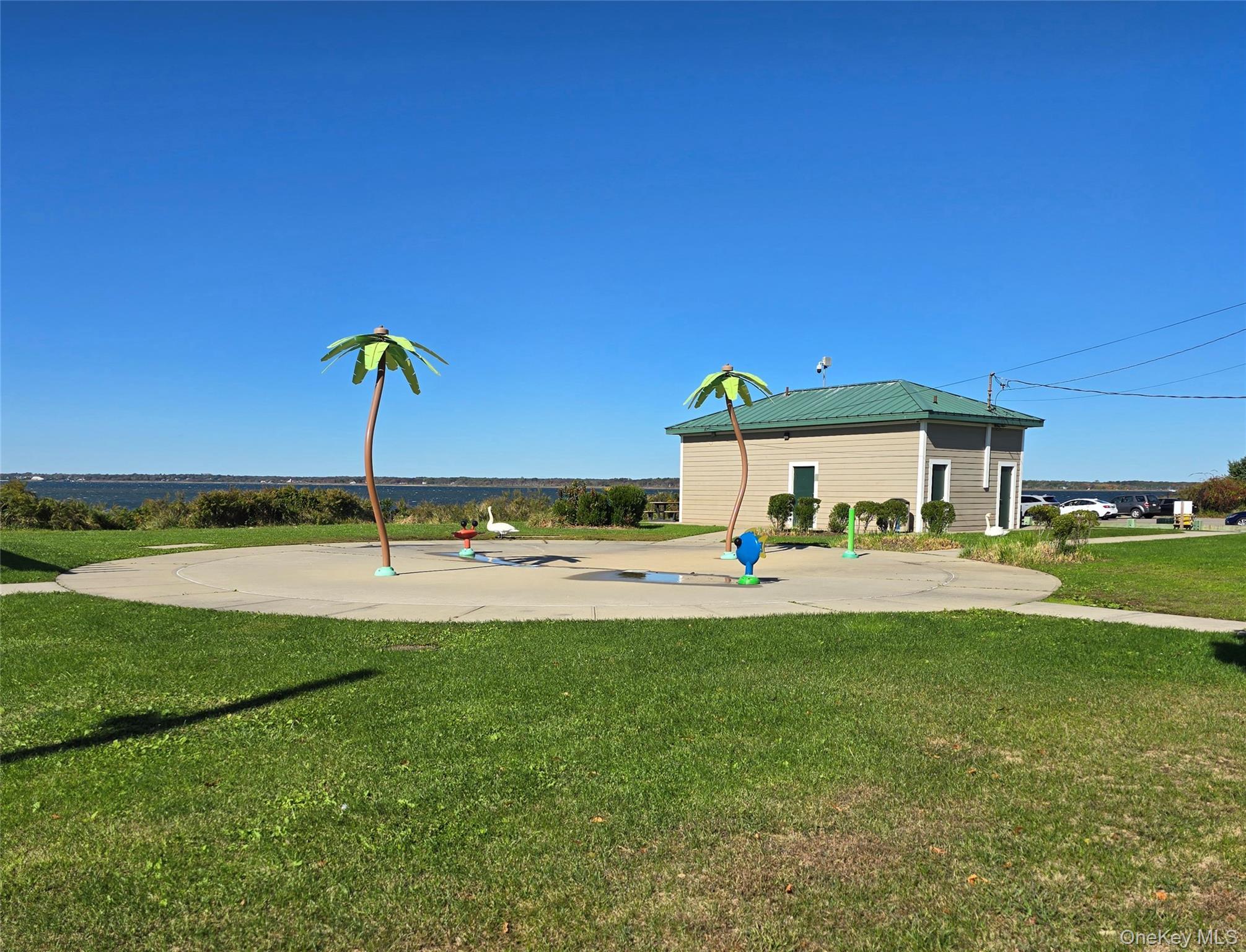 Single Family Saint George  Suffolk County, NY 11967, MLS-925217-40