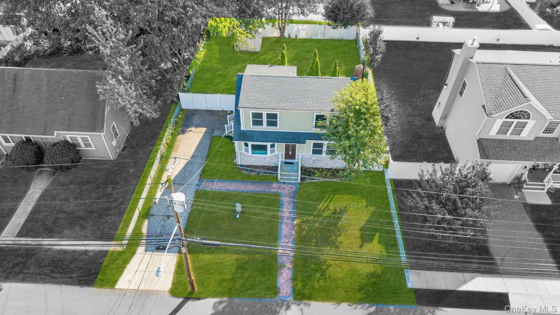 Single Family 35th  Suffolk County, NY 11757, MLS-925231-4