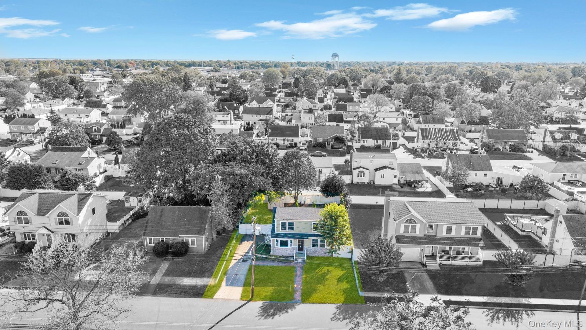 Single Family 35th  Suffolk County, NY 11757, MLS-925231-5