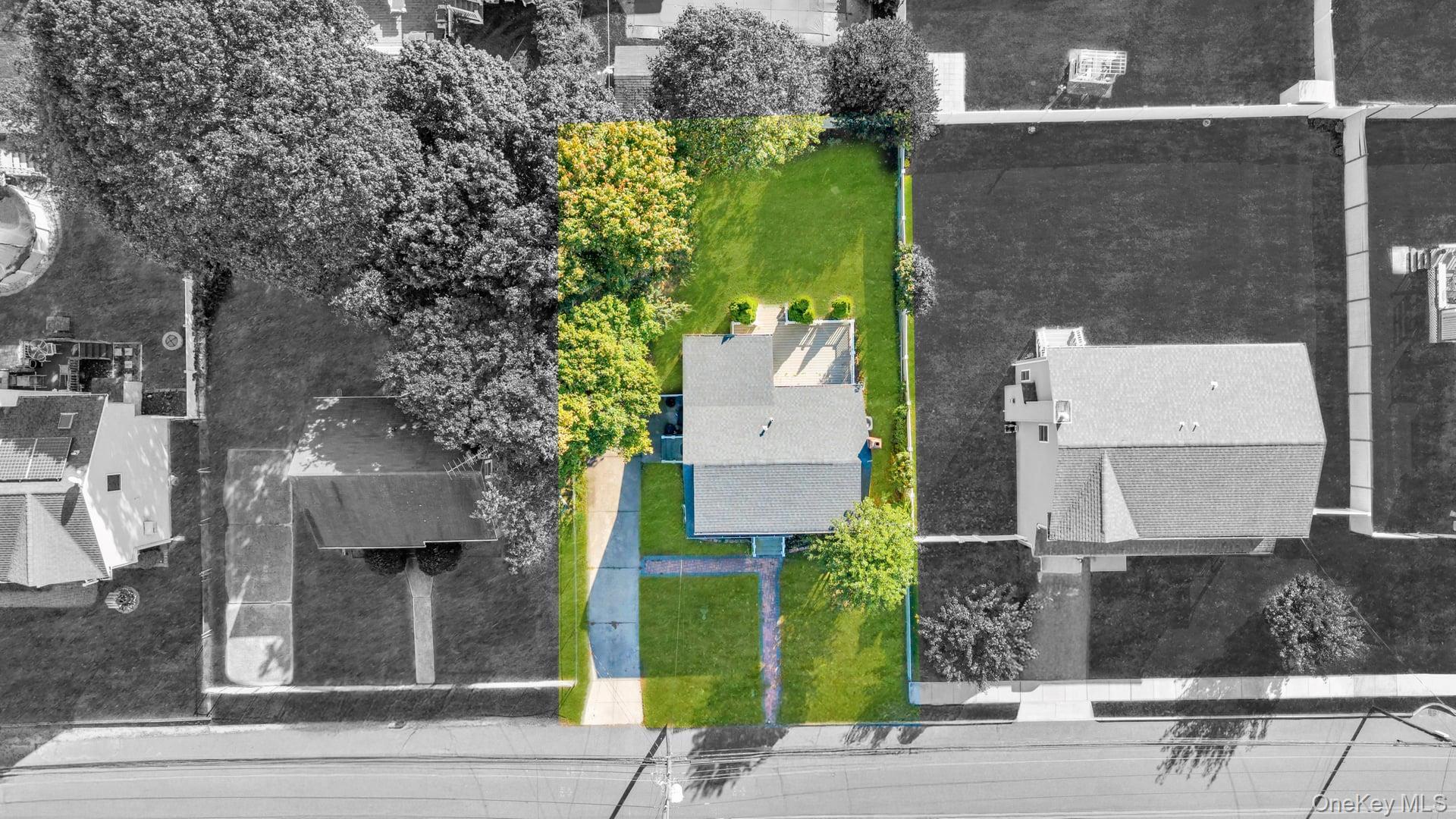 Single Family 35th  Suffolk County, NY 11757, MLS-925231-6