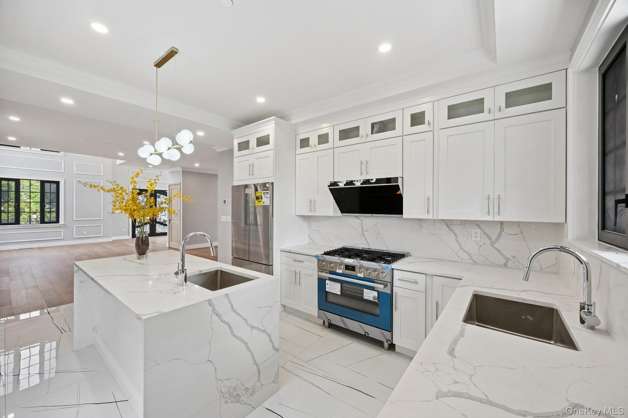 Single Family 221 Queens, NY 11361, MLS-925240-12