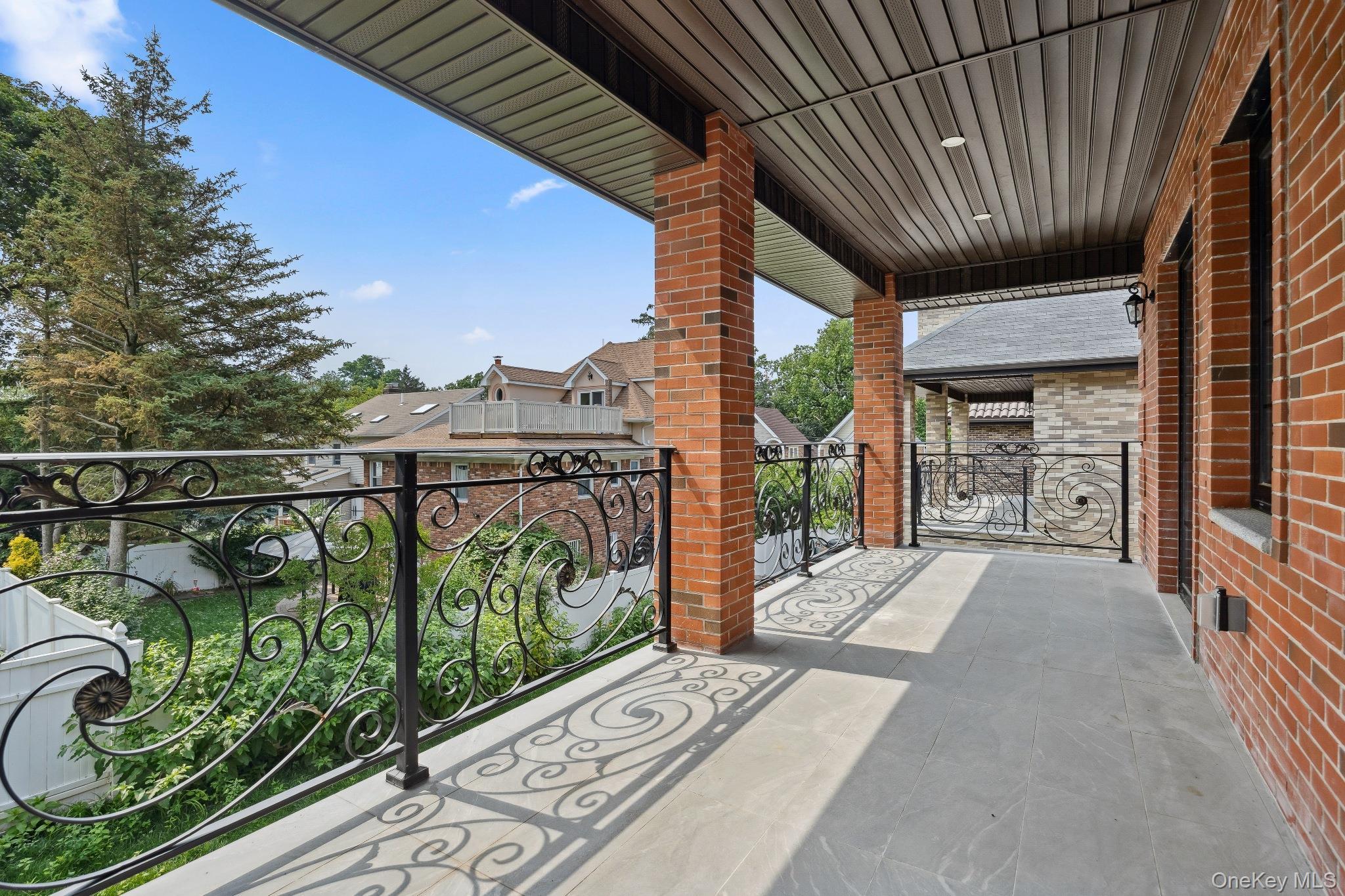 Single Family 221 Queens, NY 11361, MLS-925240-30