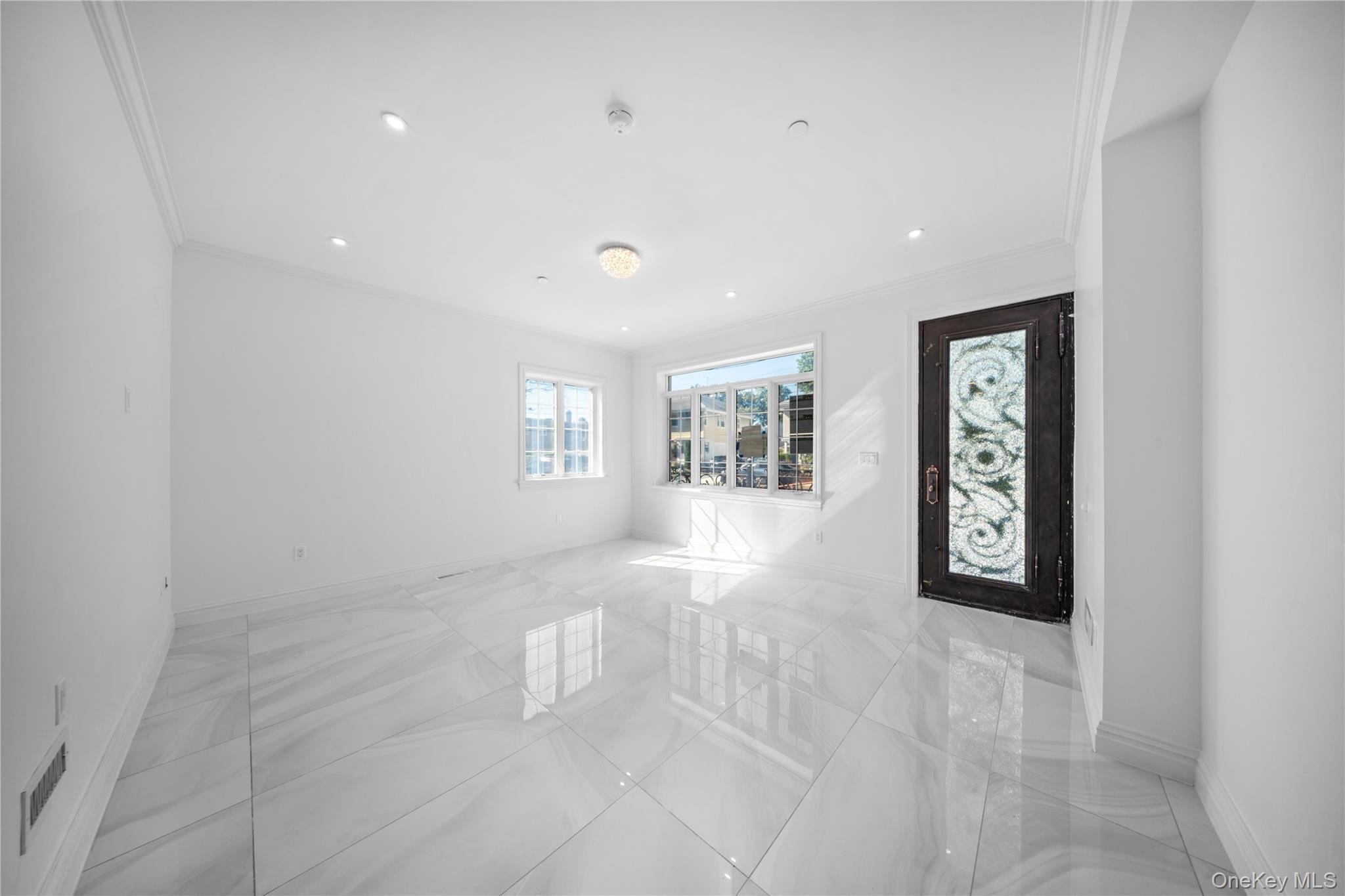 Single Family 166th Queens, NY 11365, MLS-925298-6