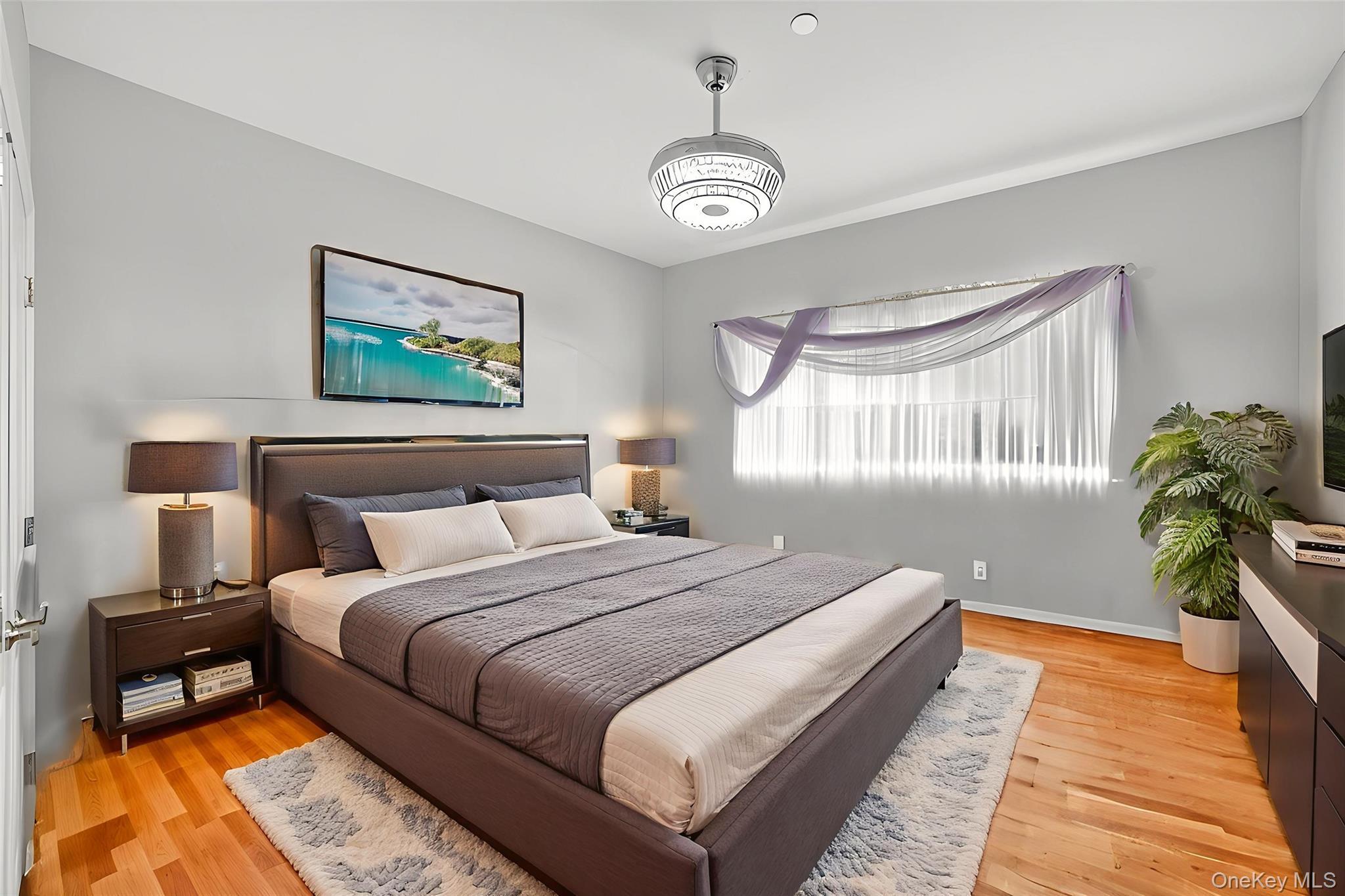 Single Family Clarion Westchester County, NY 10603, MLS-925309-23