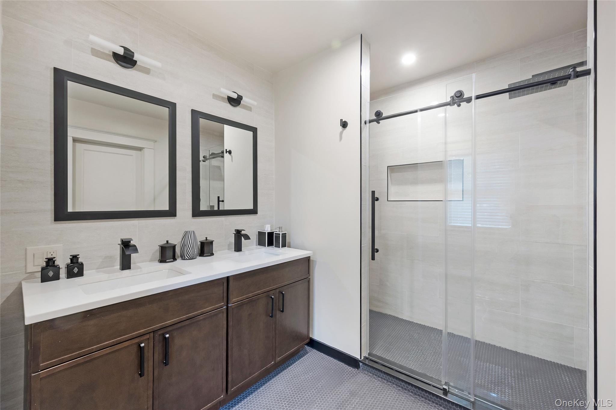 Single Family Aberfoyle Westchester County, NY 10804, MLS-925314-14