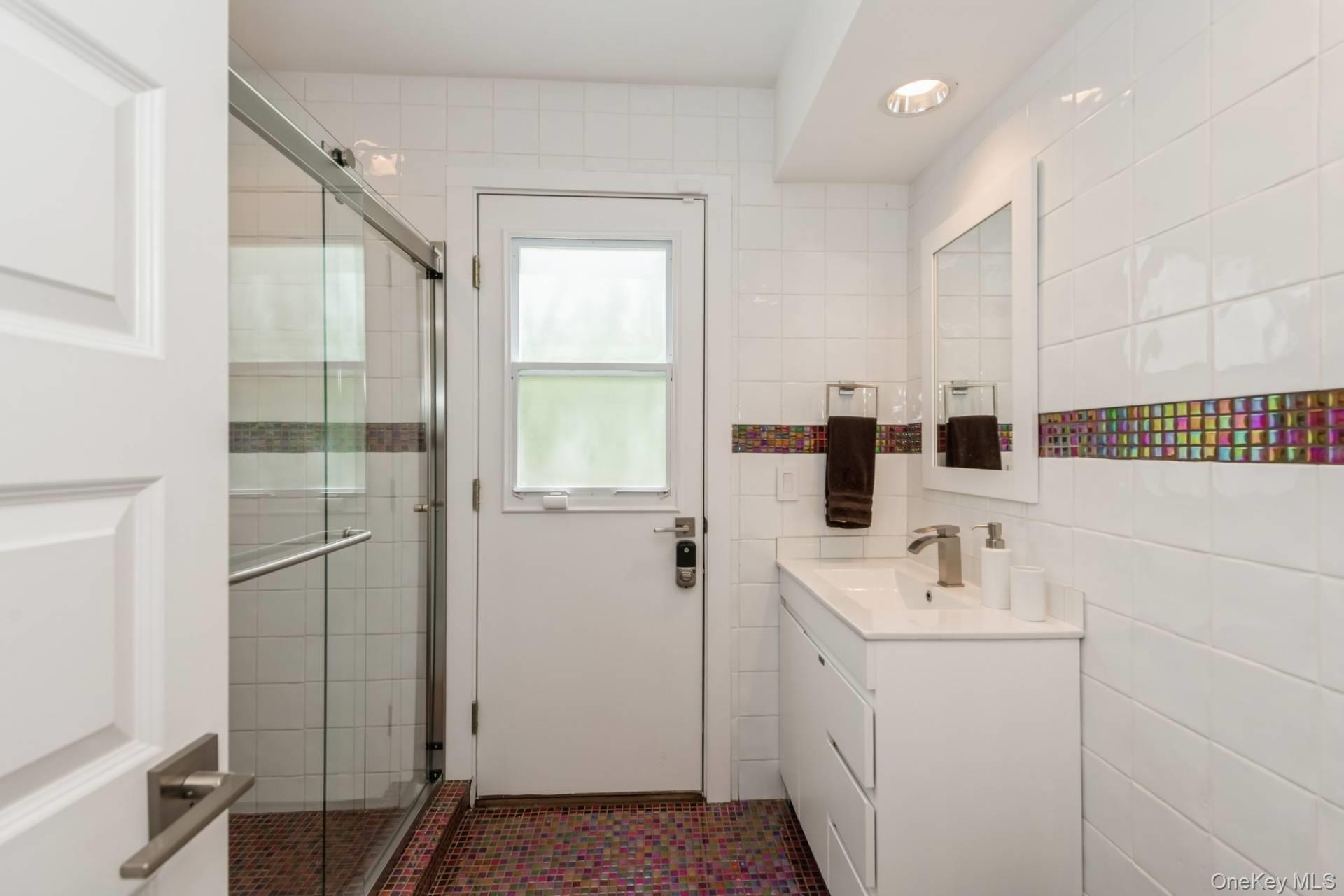 Single Family Hands Creek Suffolk County, NY 11937, MLS-925319-19