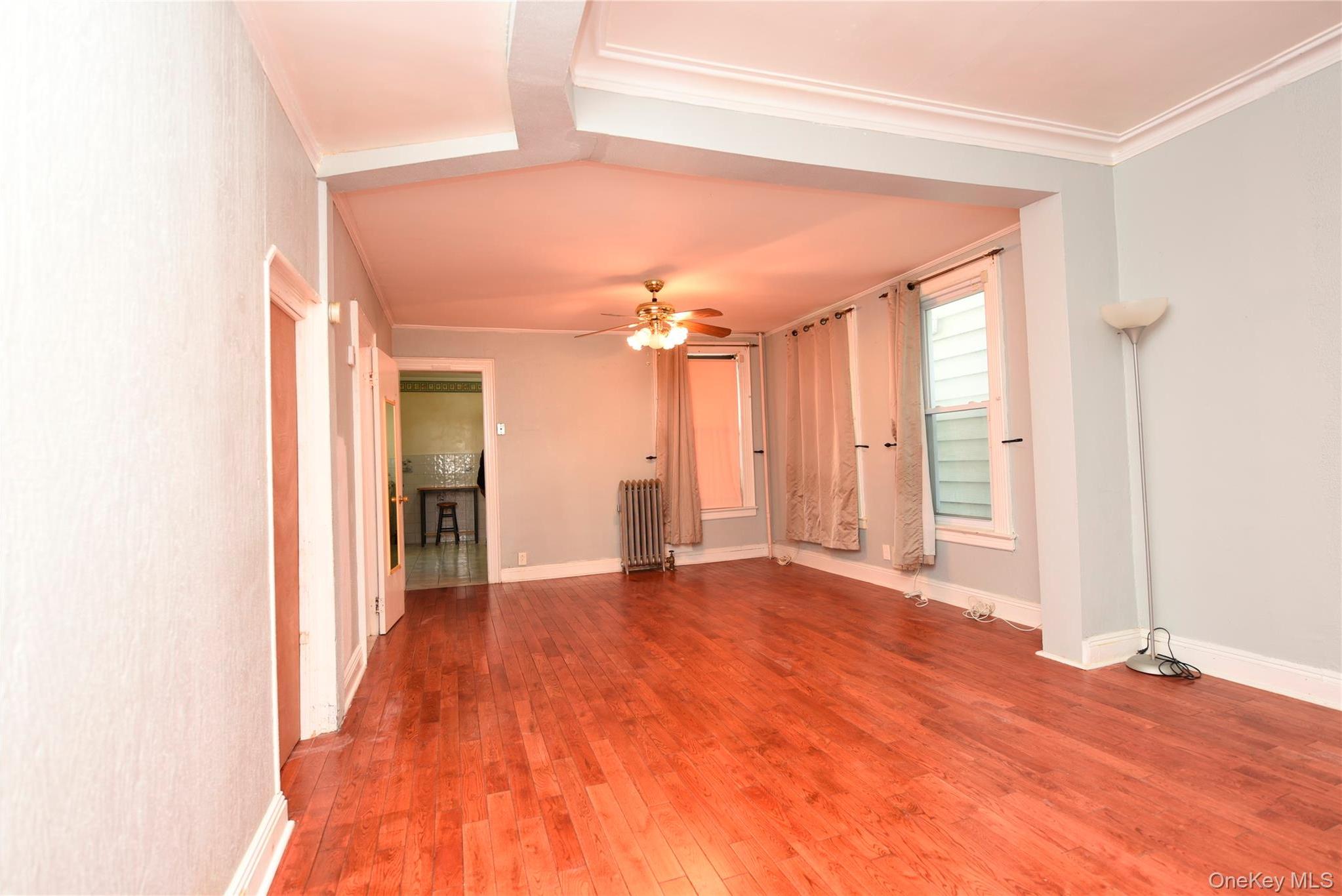 Single Family 76th Queens, NY 11421, MLS-925320-4