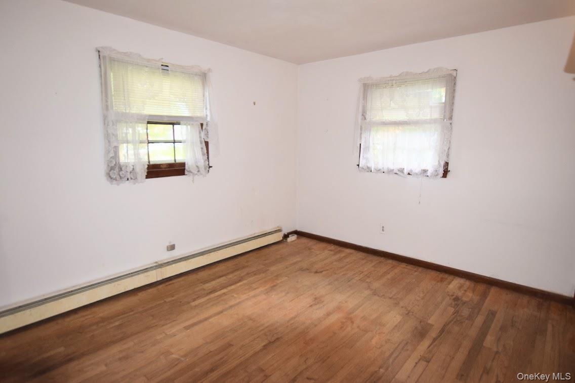 Single Family Dunton  Suffolk County, NY 11772, MLS-925355-7