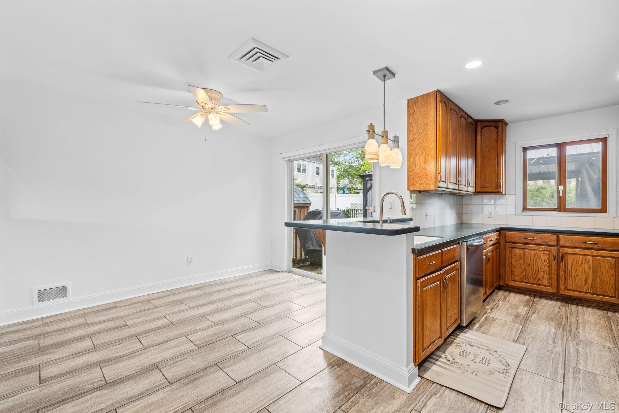 Single Family Hollis  Rockland County, NY 10962, MLS-925362-7