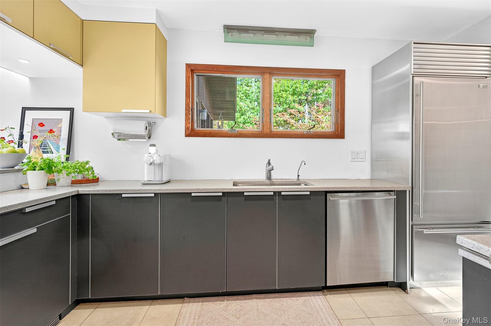 Single Family Upper Byrdcliffe Ulster County, NY 12498, MLS-925368-13