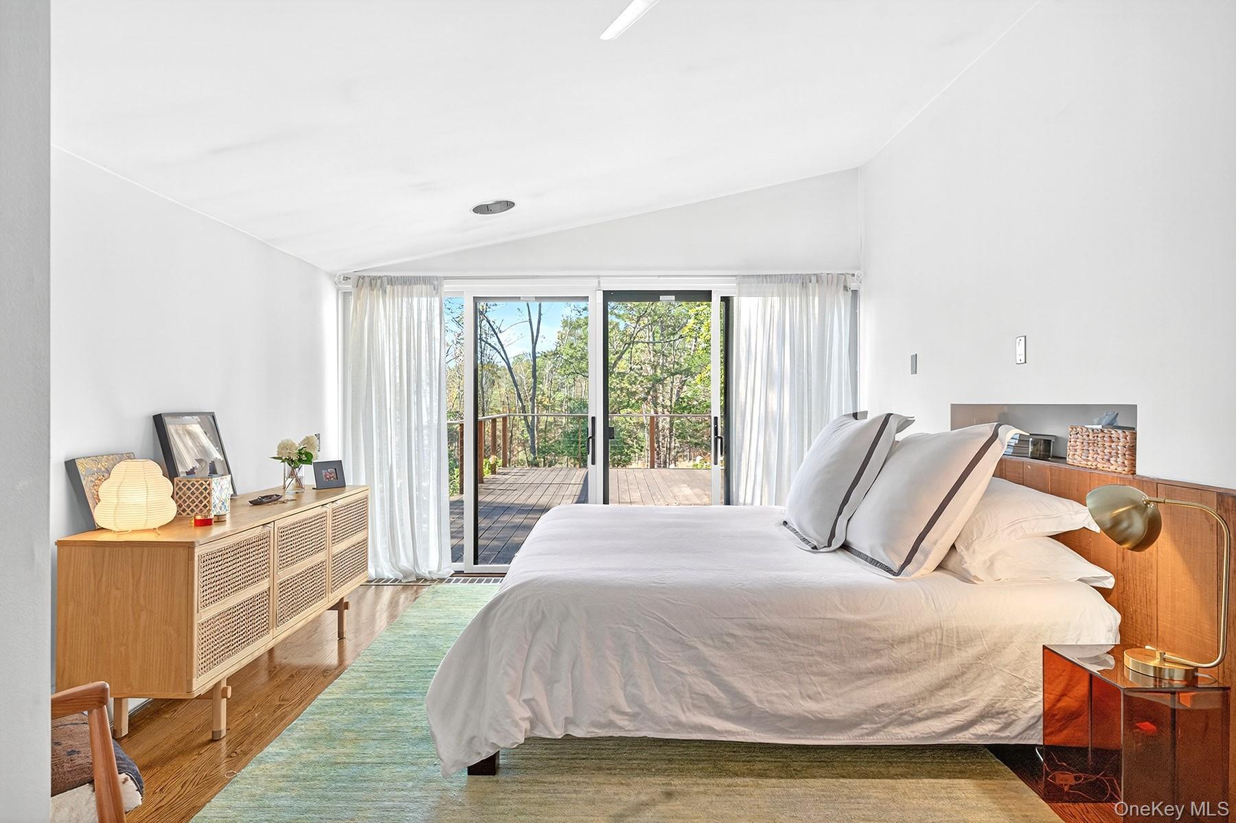 Single Family Upper Byrdcliffe Ulster County, NY 12498, MLS-925368-20