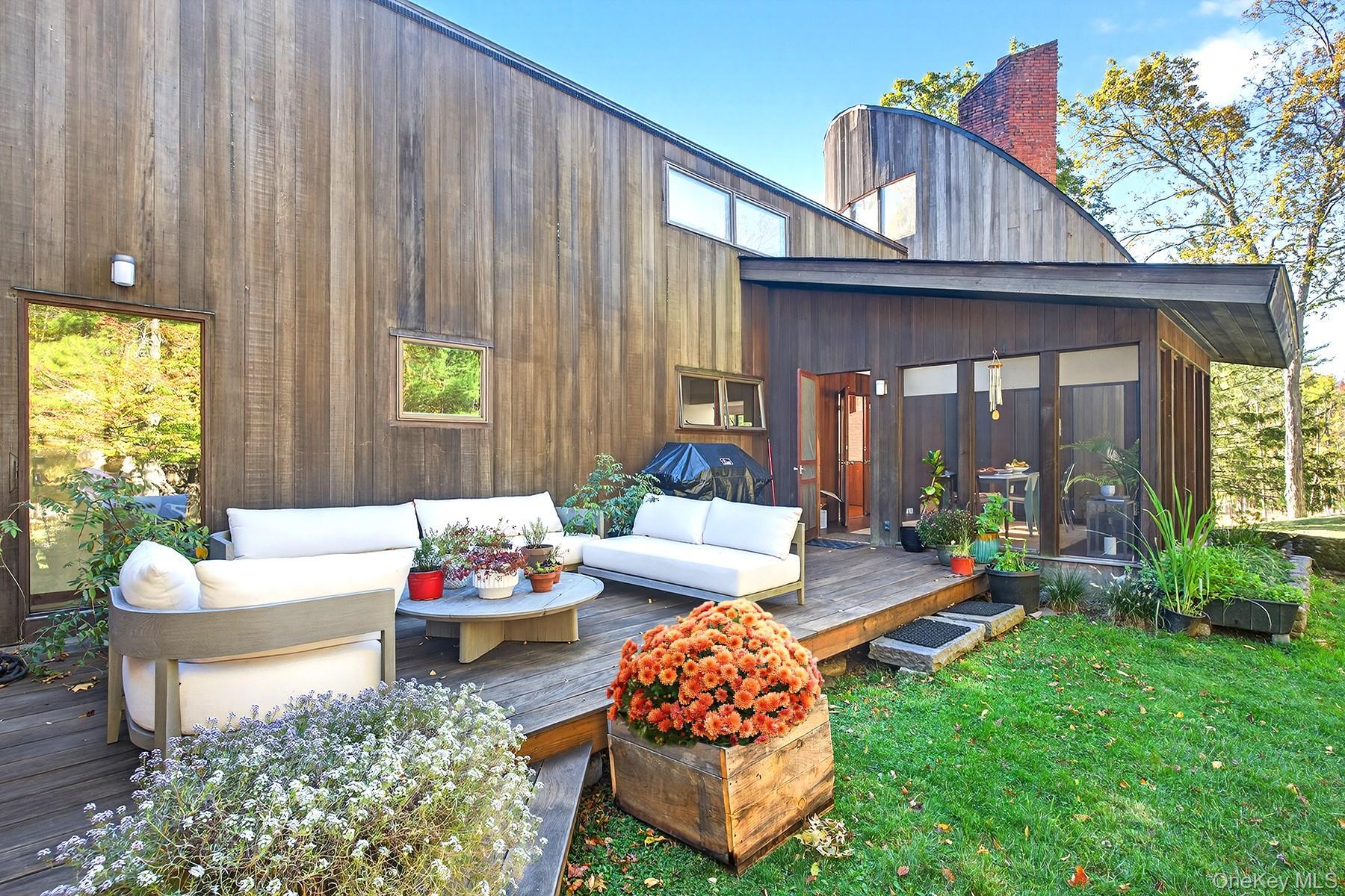 Single Family Upper Byrdcliffe Ulster County, NY 12498, MLS-925368-33