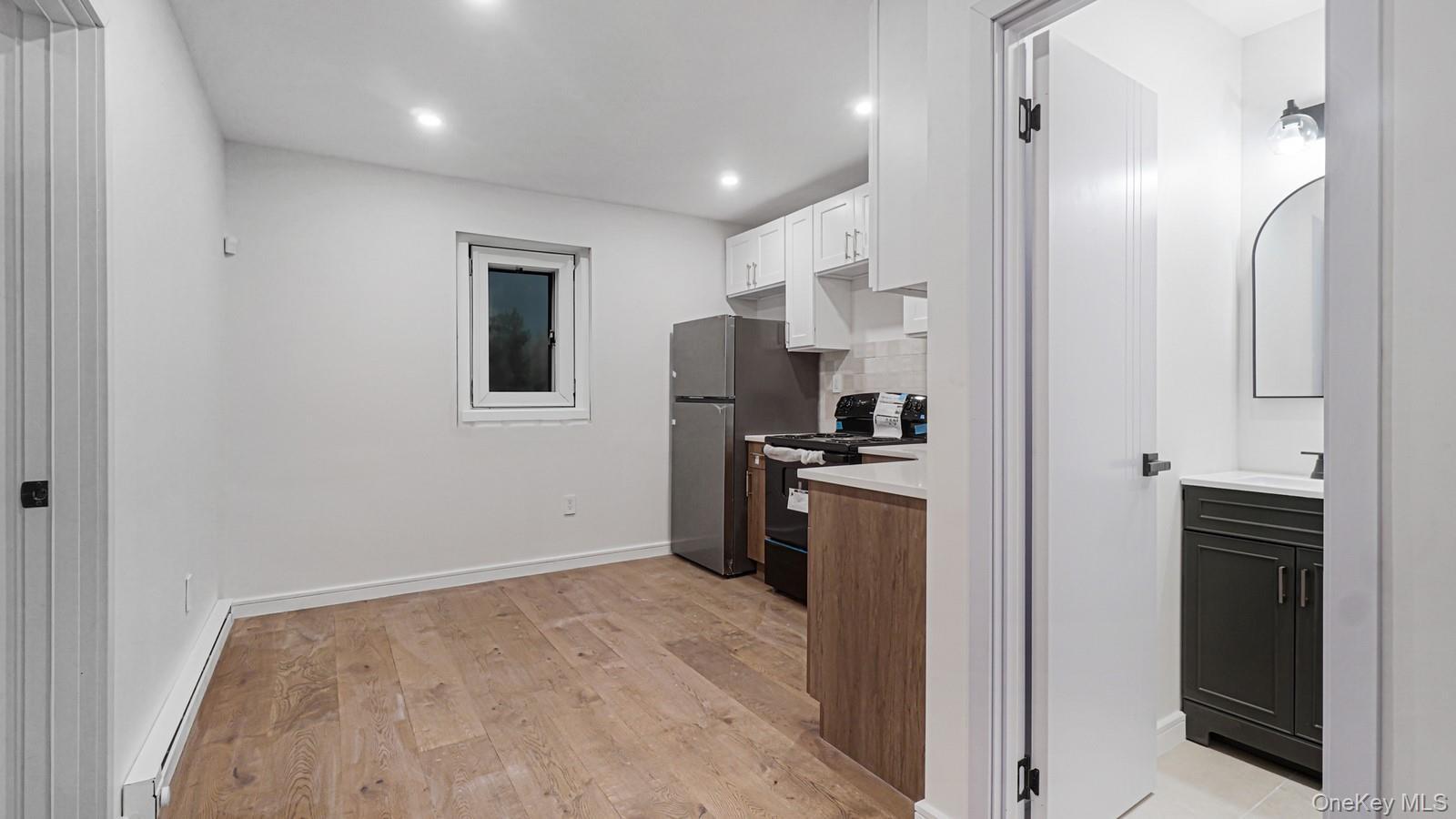 Single Family 224th Bronx, NY 10466, MLS-925377-8