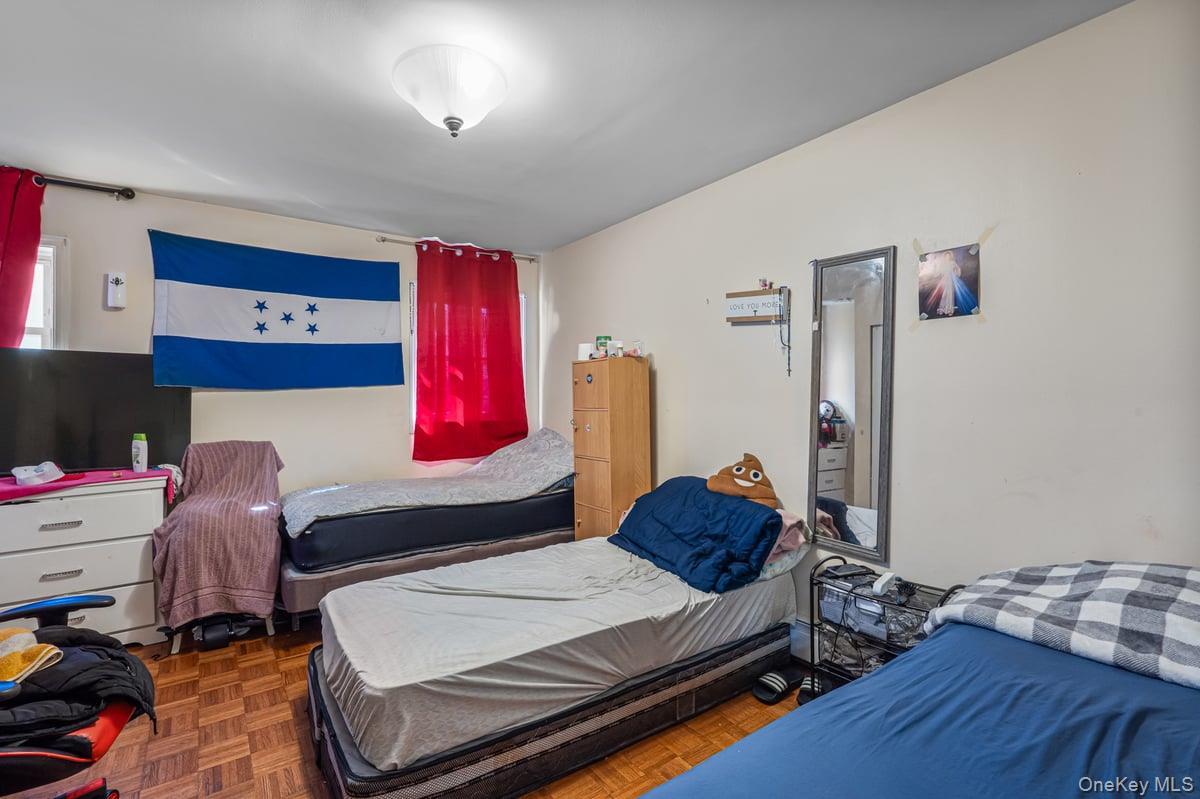 Single Family Jackson Nassau County, NY 11501, MLS-925378-15