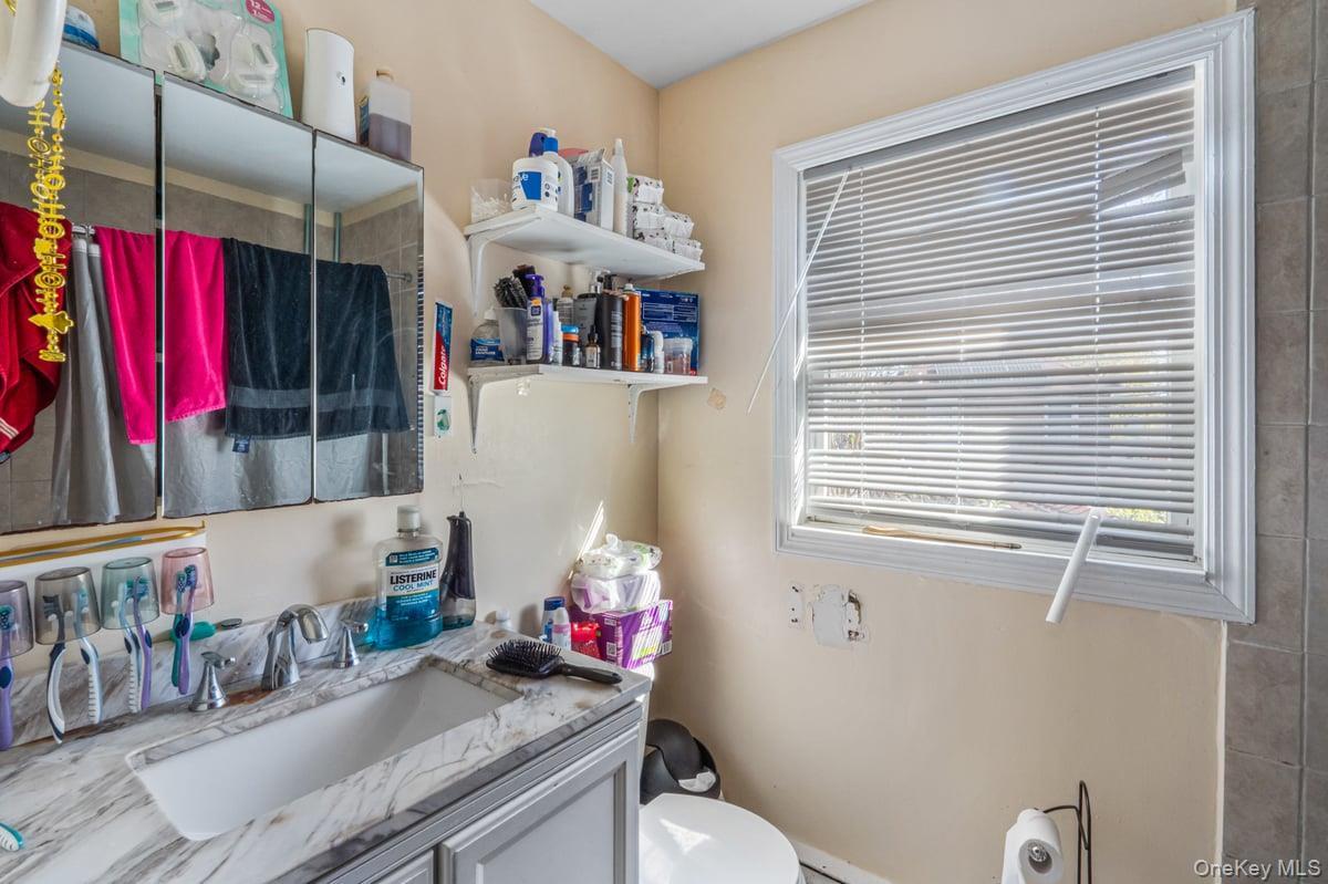 Single Family Jackson Nassau County, NY 11501, MLS-925378-17