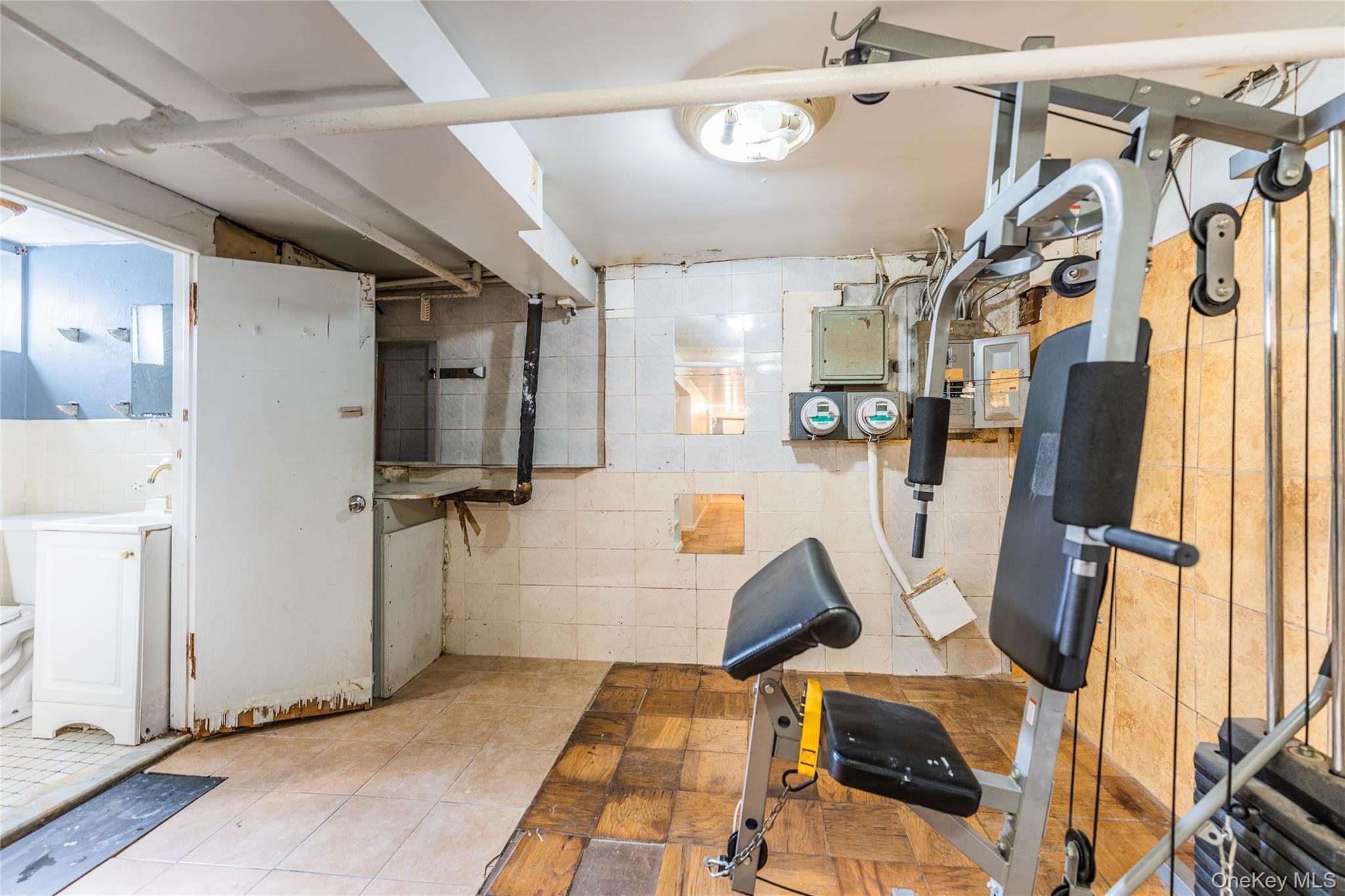 Single Family 84th  Queens, NY 11370, MLS-925394-23