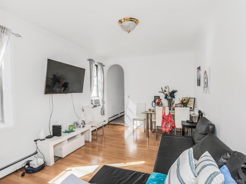 Single Family Arthur Bronx, NY 10457, MLS-925400-2