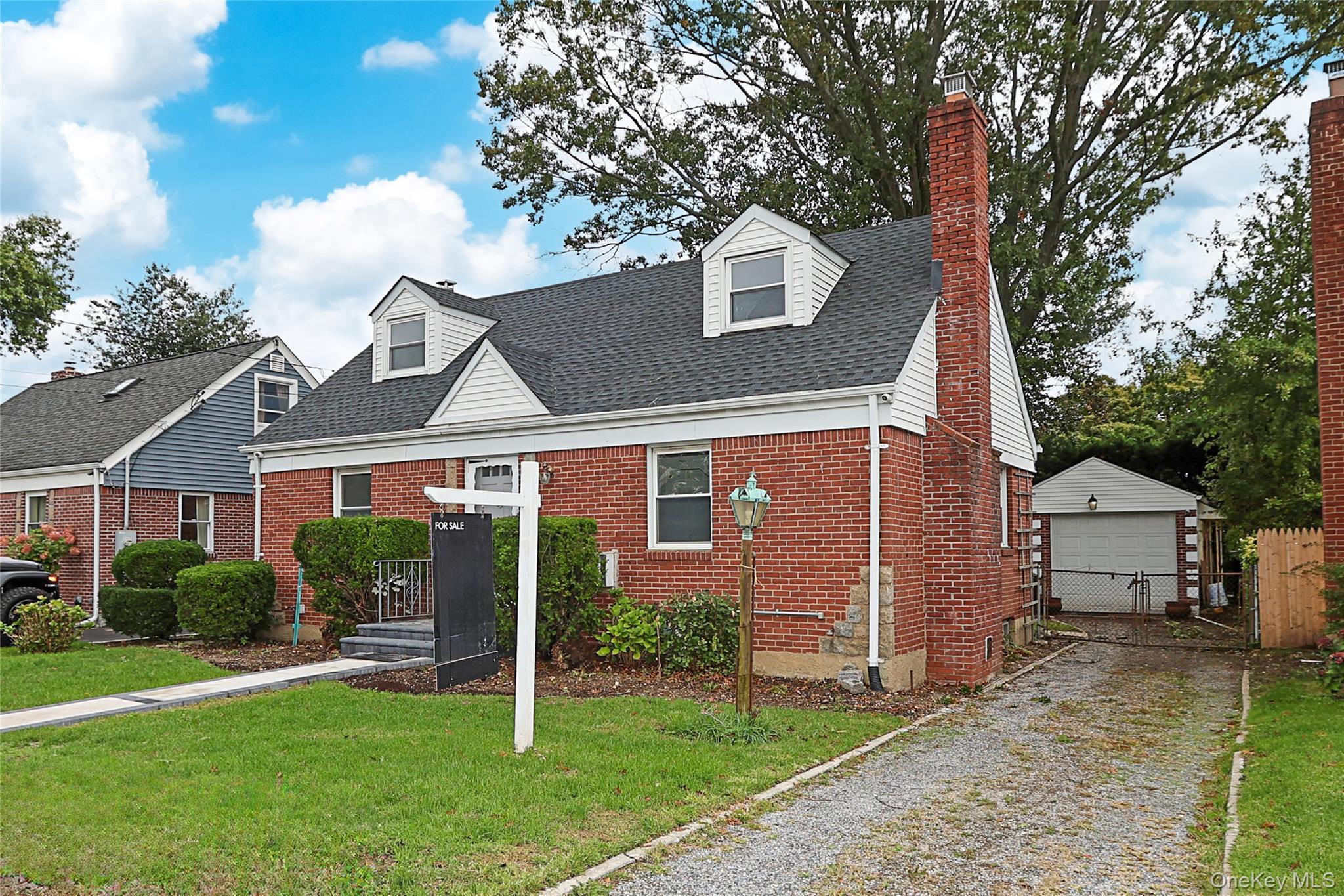 Single Family Cherry  Nassau County, NY 11514, MLS-925418-3