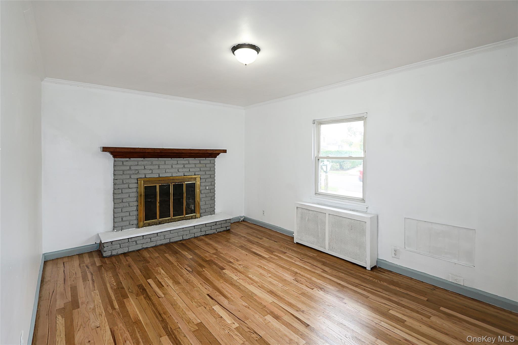 Single Family Cherry  Nassau County, NY 11514, MLS-925418-8