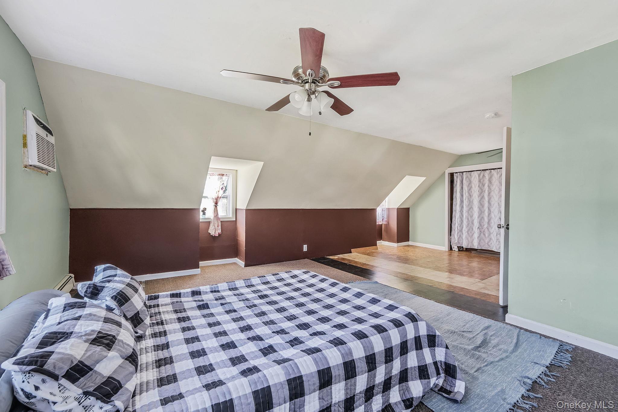 Single Family Vanderbilt  Suffolk County, NY 11769, MLS-925424-22